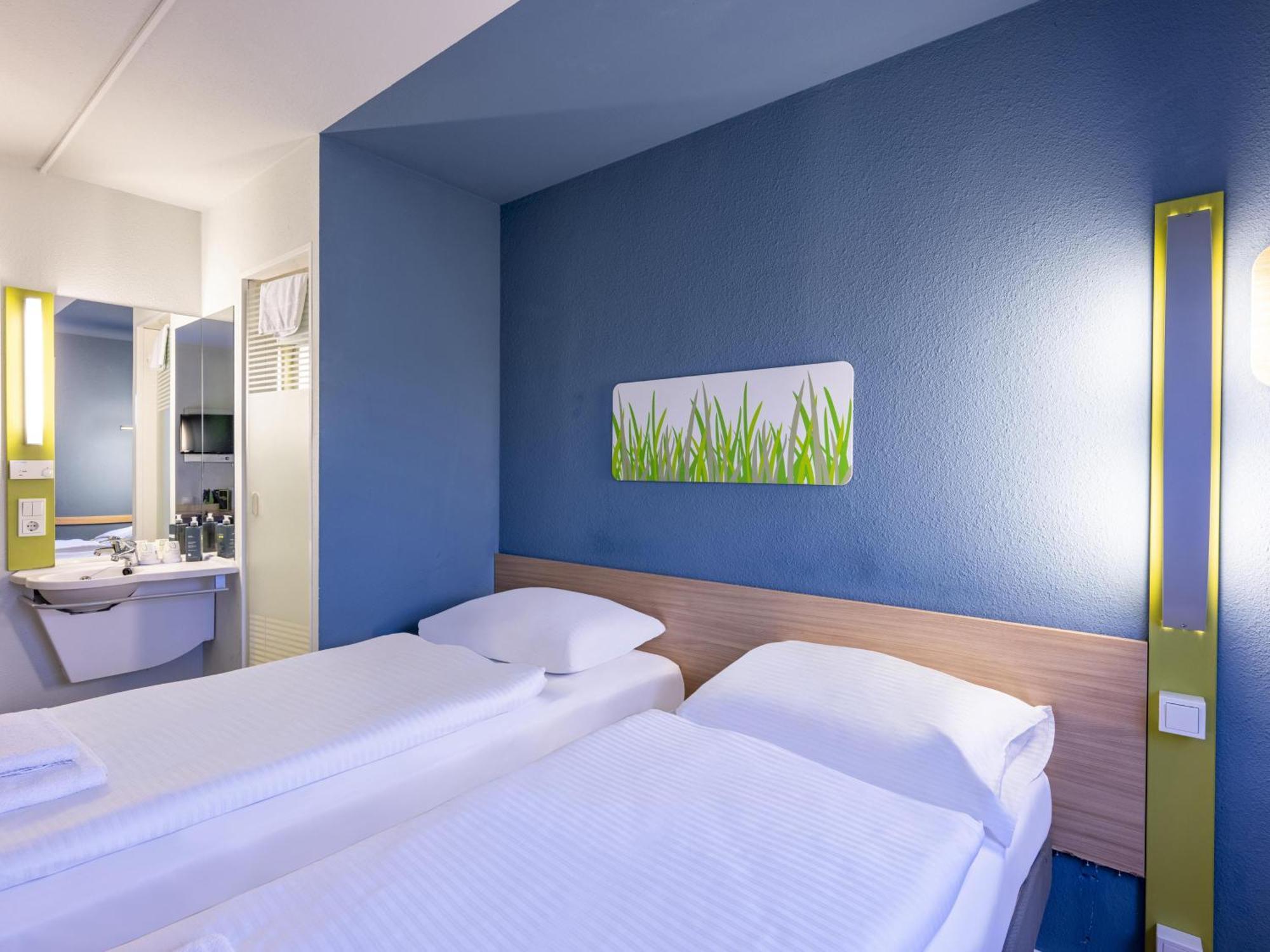 B&B Hotel Willich Εξωτερικό φωτογραφία